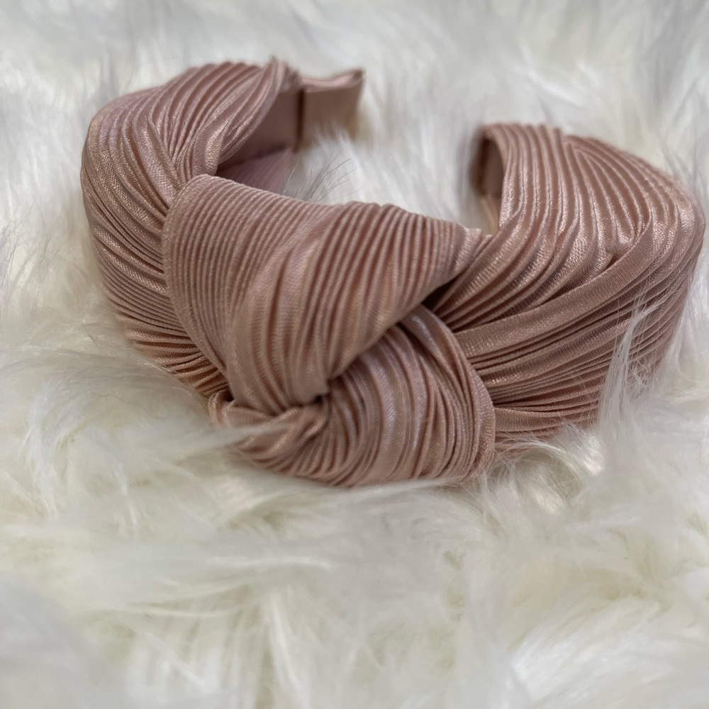 H&M Hair accessories